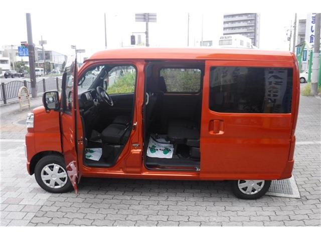 Daihatsu Hijet Cargo 7