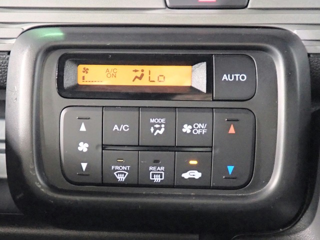 Honda N-VAN 12