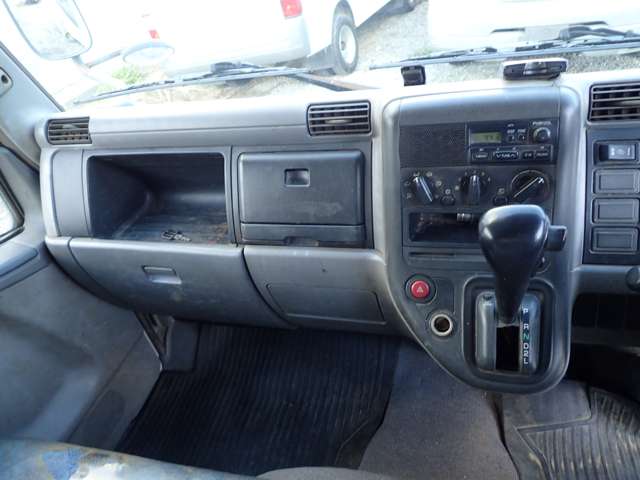 Mitsubishi Fuso Canter 11