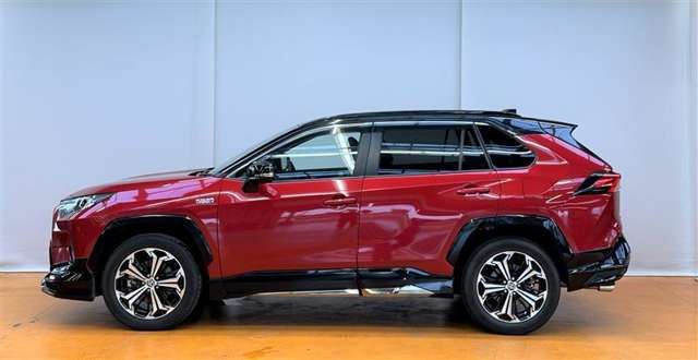 Toyota RAV4 PHV 8
