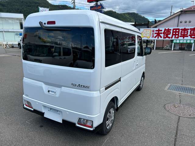 Daihatsu Atrai 12