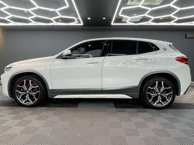 BMW X2 12
