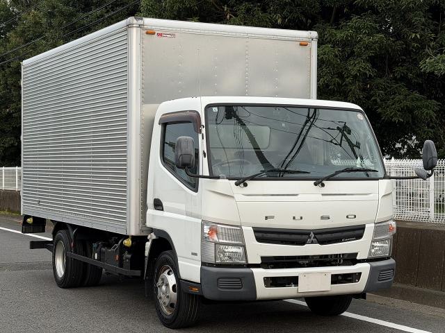Mitsubishi Fuso Canter 2