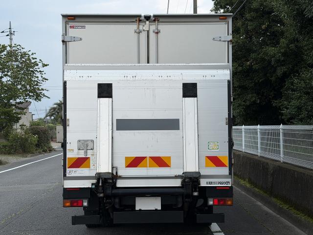 Mitsubishi Fuso Canter 5