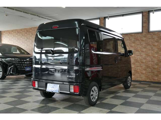 Suzuki Every 3
