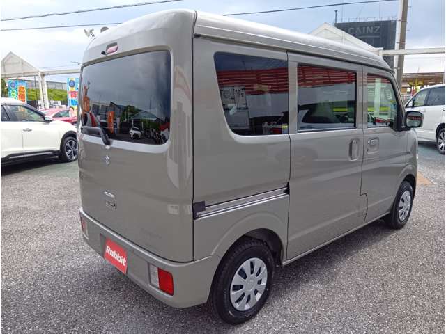 Suzuki Every 8