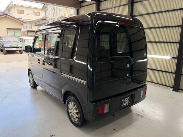 Suzuki Every 12