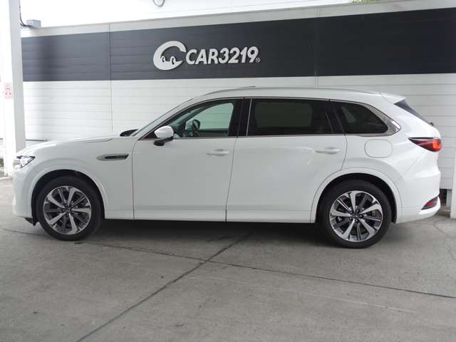Mazda CX-80 13