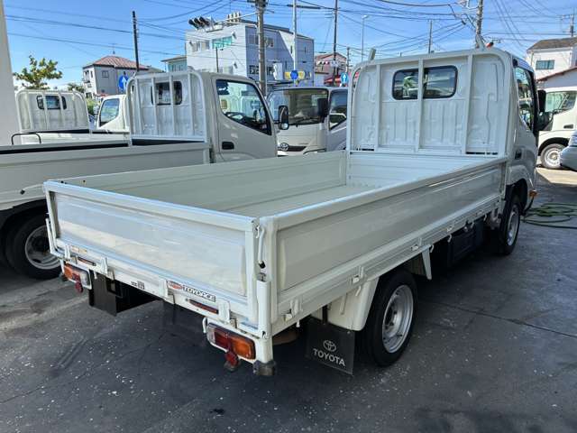 Toyota Toyoace 11