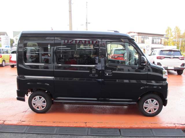 Daihatsu Atrai 4