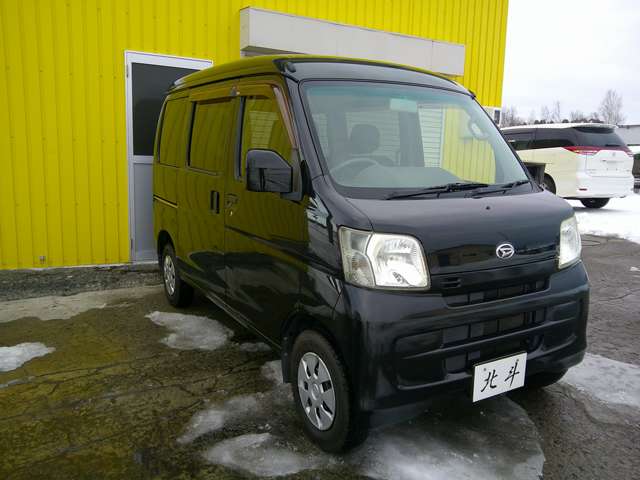 Daihatsu Hijet Cargo 7