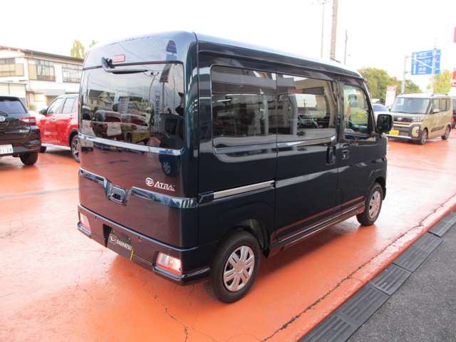 Daihatsu Atrai 5