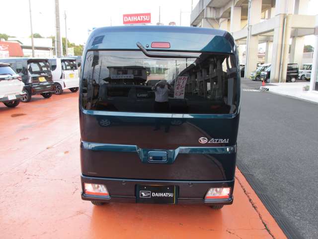 Daihatsu Atrai 6