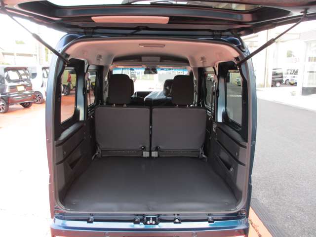 Daihatsu Atrai 9