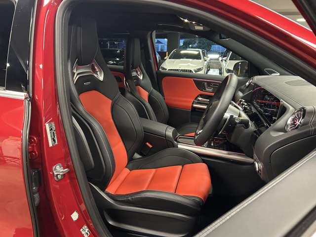 Mercedes-Benz GLA-Class 7
