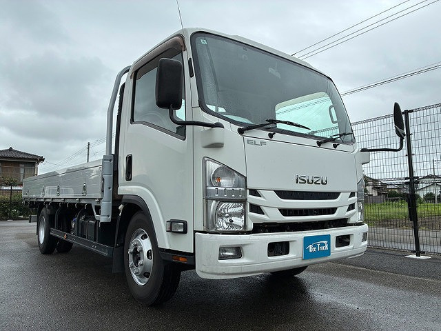 Isuzu Elf 4