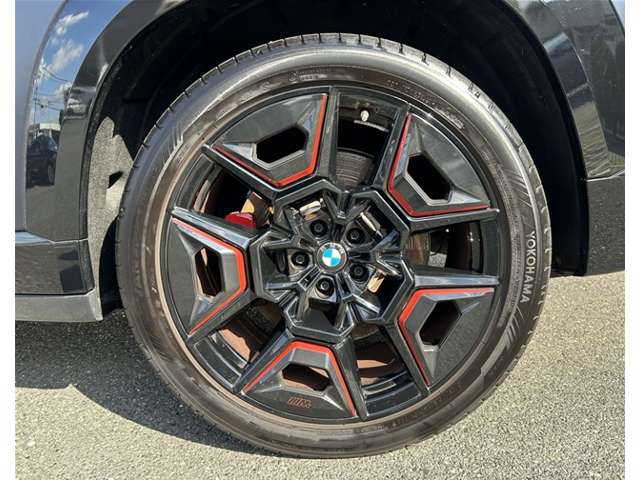 BMW XM 9