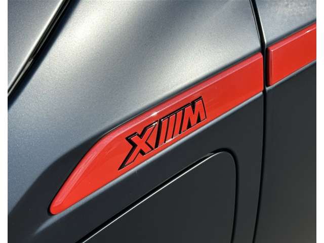 BMW XM 10
