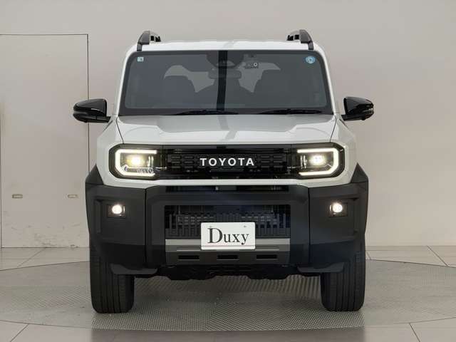 Toyota Land Cruiser FJ 4