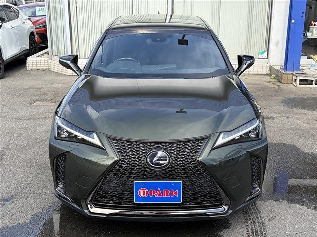 Lexus UX 5