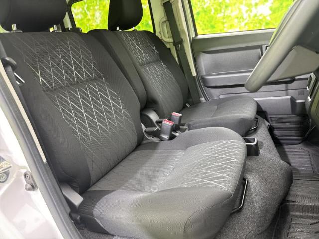 Daihatsu Atrai 7