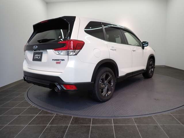 Subaru Forester 4