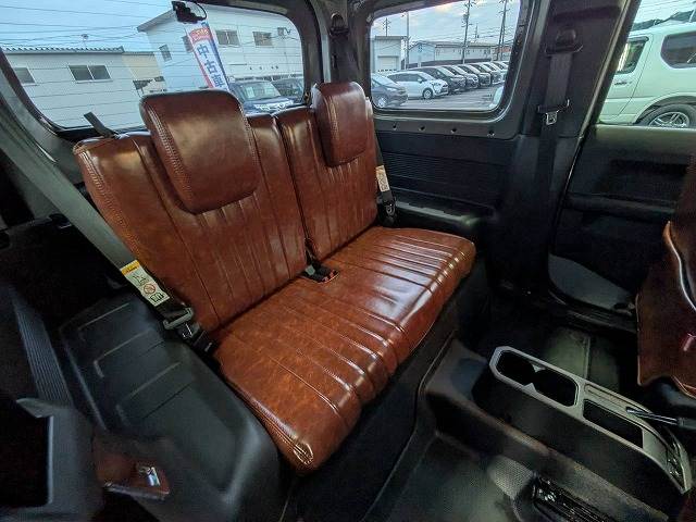 Suzuki Jimny 12