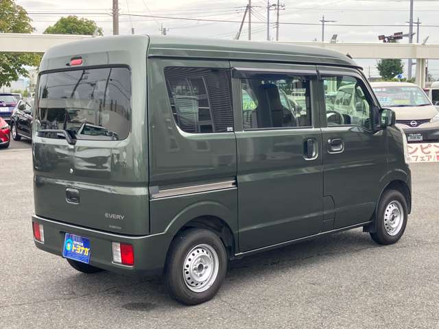 Suzuki Every 8