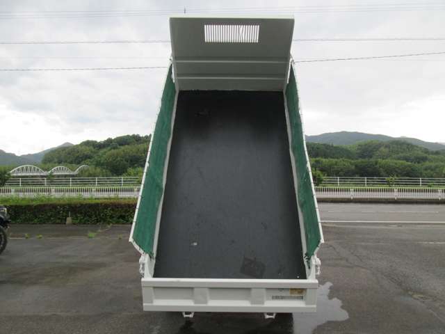 Mitsubishi Fuso Canter 6