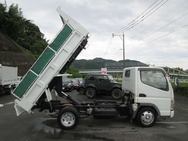 Mitsubishi Fuso Canter 8