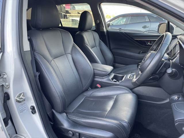Subaru Legacy Outback 8