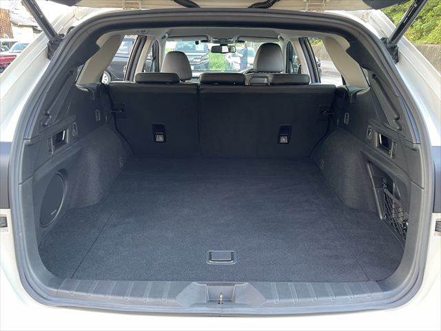 Subaru Legacy Outback 10