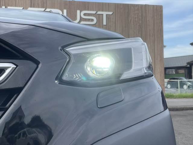 Subaru Legacy Outback 12