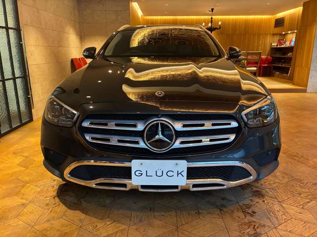 Mercedes-Benz E-Class All-Terrain 3