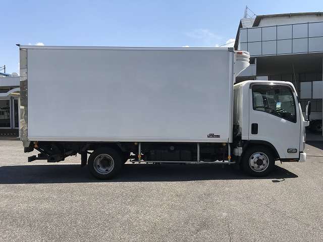 Isuzu Elf 5