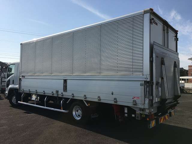 Isuzu Forward 6