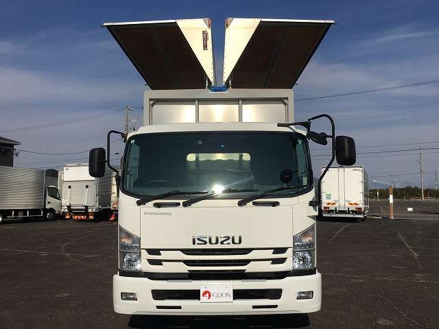 Isuzu Forward 10
