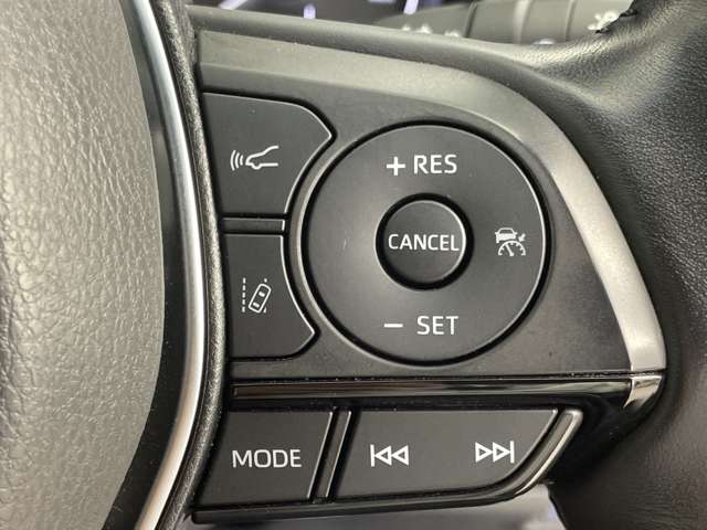 Toyota Harrier 8