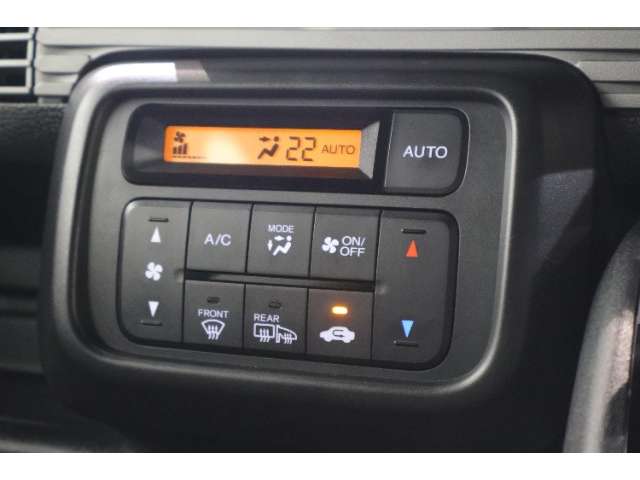 Honda N-VAN 12