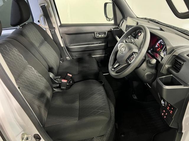 Daihatsu Atrai 4