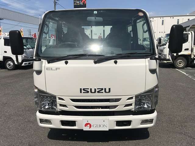 Isuzu Elf 2