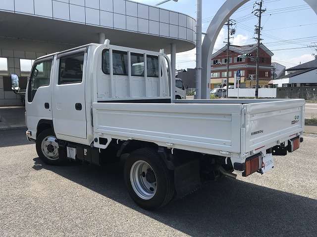 Isuzu Elf 6