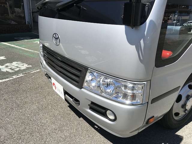 Toyota Coaster 11