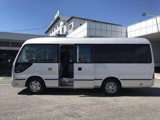 Toyota Coaster 10