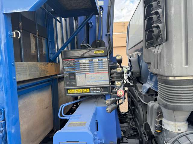 Hino Ranger 7