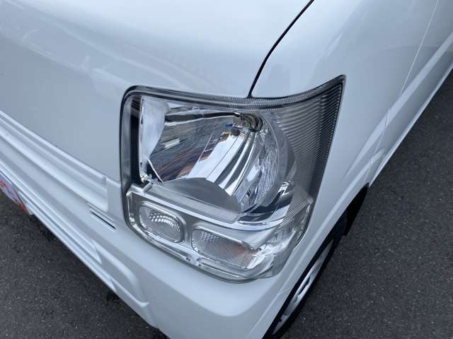 Nissan NV100 Clipper 12