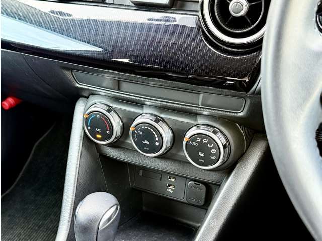Mazda CX-3 12