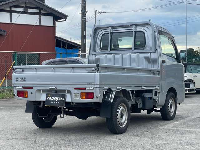 Toyota Pixis Truck 10
