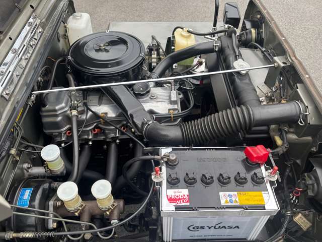 Mitsubishi Jeep 9