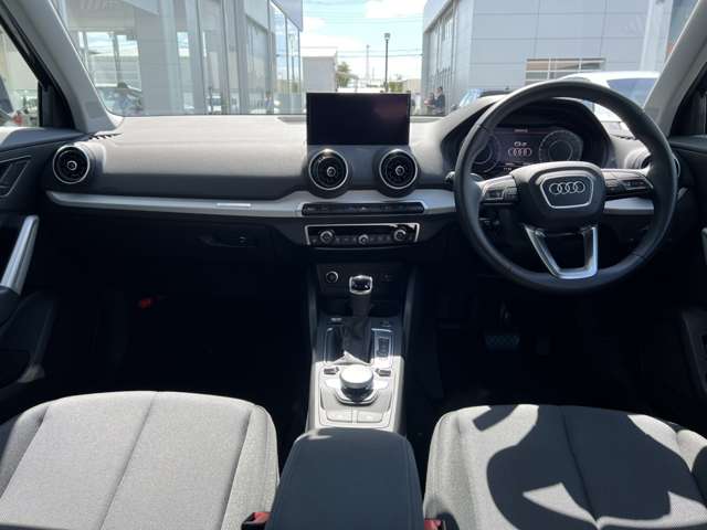 Audi Q2 3